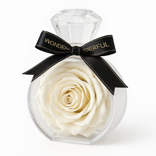 Trandafir ALB din Săpun în Cutie „Diamant”.